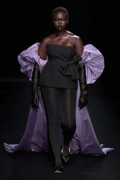 Look 46